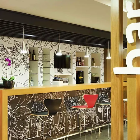 Ibis Cascavel-2