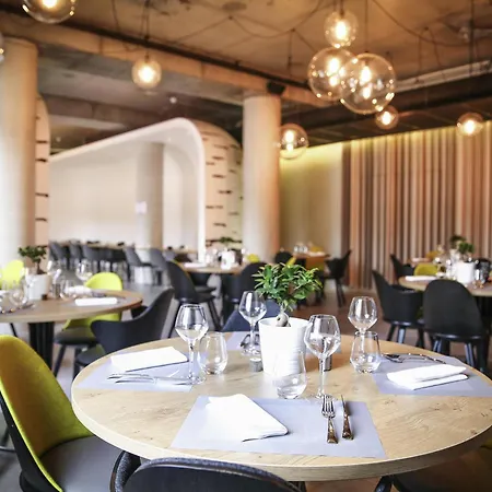 Novotel Saint Brieuc Centre Gare-3