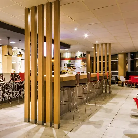 Ibis Marilia-2