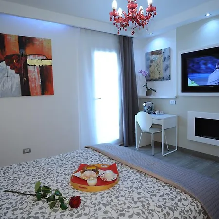 H5-5H Luxury Room-3