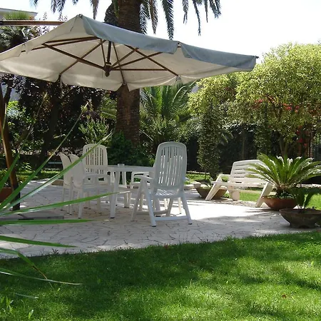 B&B Villa Fantasia-2