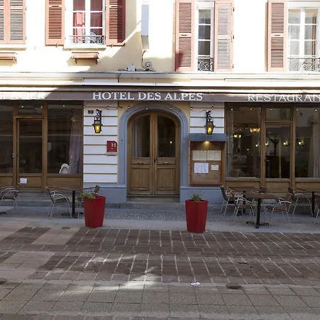 Hotel Des Alpes-3