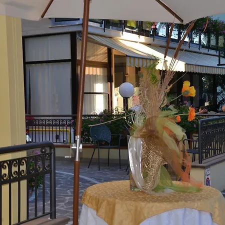Hotel Ariston-3