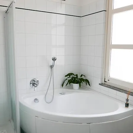 Guesthouse Flora-3