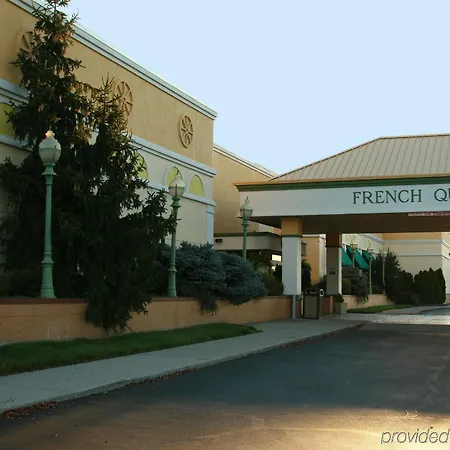 Holiday Inn Perrysburg French Quarter-2