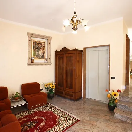 Residence Cime D'Oro-2
