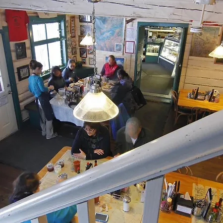 Talkeetna Roadhouse-2