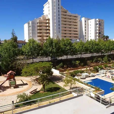 Apartamentos Jardins Da Rocha-3
