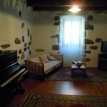 Casa Castori-2