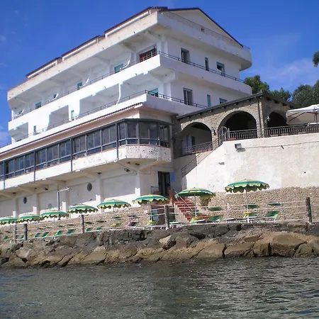 Hotel Sirena-2