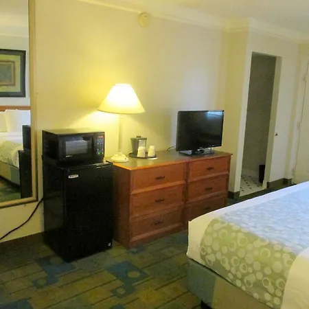 Motel 6 Nacogdoches-2