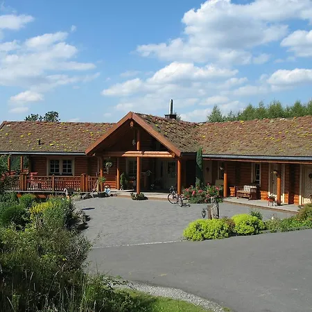 Hotelanlage Country Lodge-3