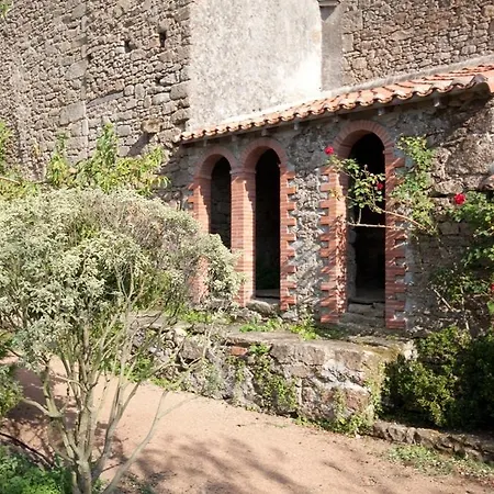 Le Petit Château-2