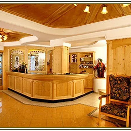 Hotel Sureghes-3