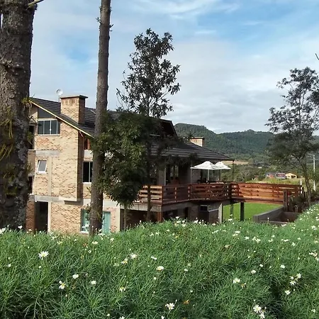 Bina's Haus Pousada, Cafeteria e Atelier-2