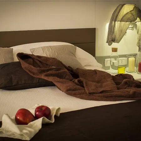 Relais Delle Ceramiche Hotel-3