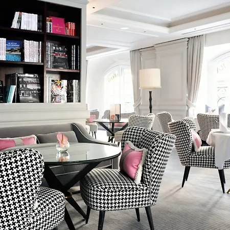 Hotel De Vendome-3