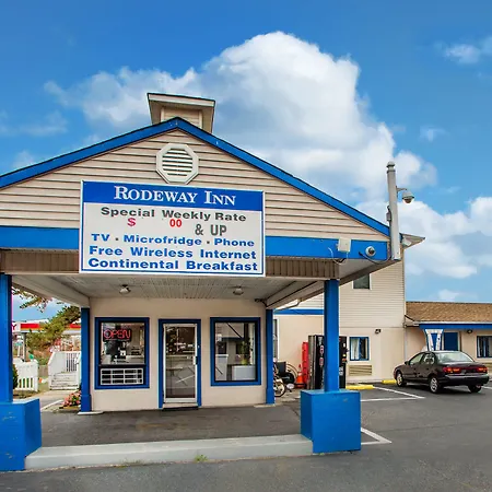 Tourist Inn-3