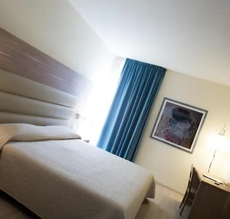 Janus Hotel Fabriano-2