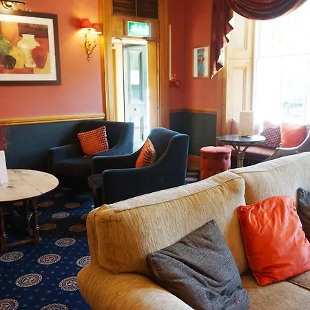 Royal Cambridge Hotel-2
