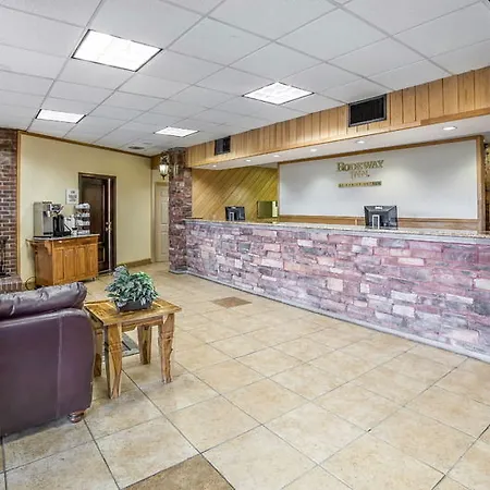 Econo Lodge-3
