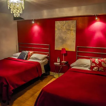 Celebrities Hotel-2