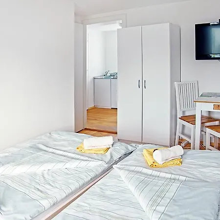Hostel Villa Viva-2