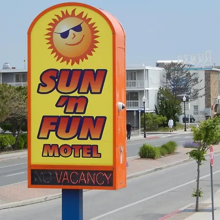 Sun 'N Fun Motel-2
