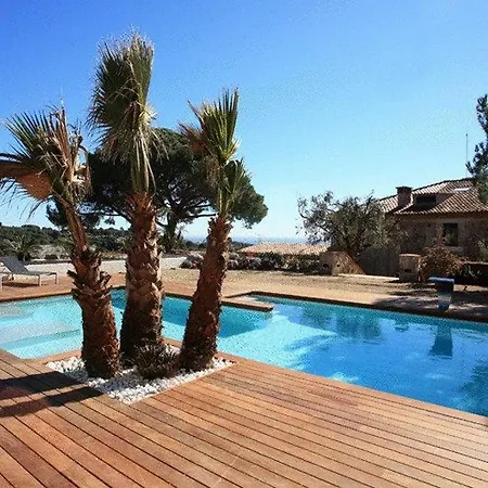 Hotel Castell De L'Oliver-2