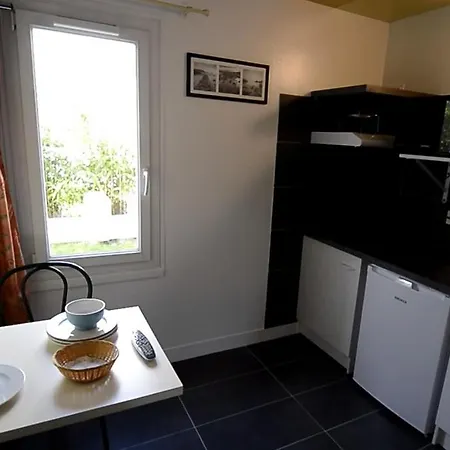 Contact Hotel La Rochelle-2