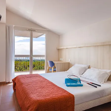 Azureva Frejus-3