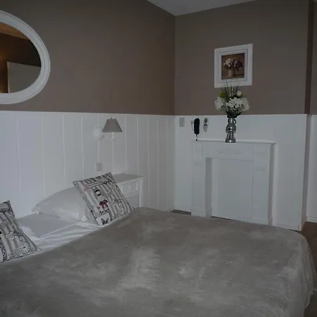The Originals Access, Hostellerie Des Pins, Montelimar-2