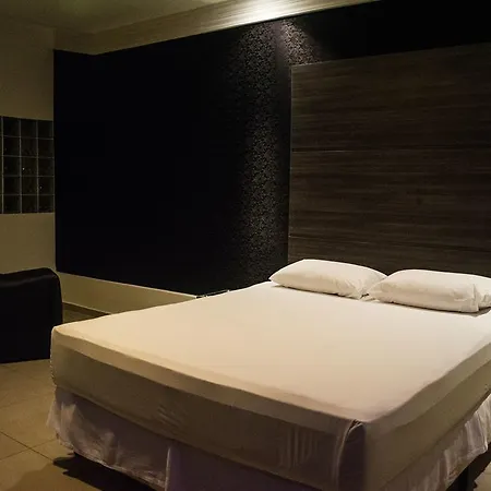 Cassino Motel (Adults Only)-3