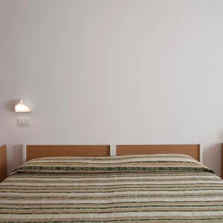 Hotel Cecco-2