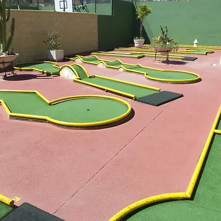 Mijas Costa Oasis By Grangefield Oasis Club-3
