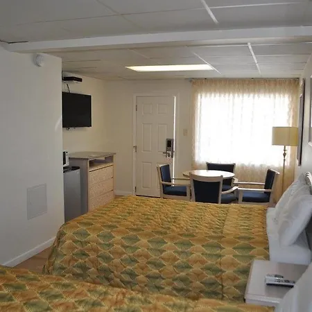 Islander Motel-3