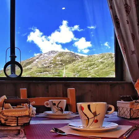 Hotel Le Pelvoux-3