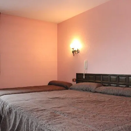 Hotel Parma-3
