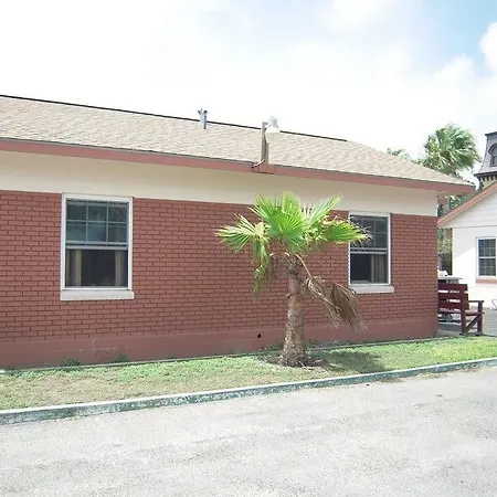 Bayfront Cottages-3