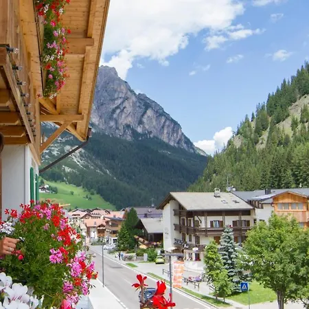 Chalet Madrisa-3