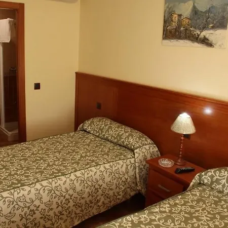 Nuevo Hostal Paulino-3