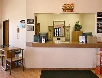 Rodeway Inn Effingham North-2