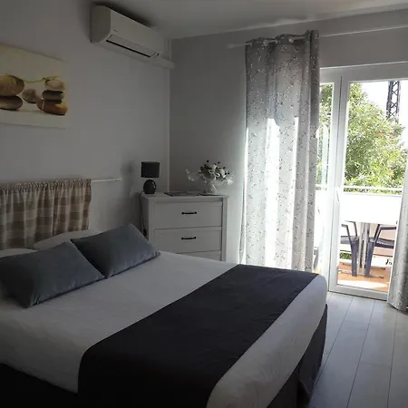 Auberge Du Cap Negre-2