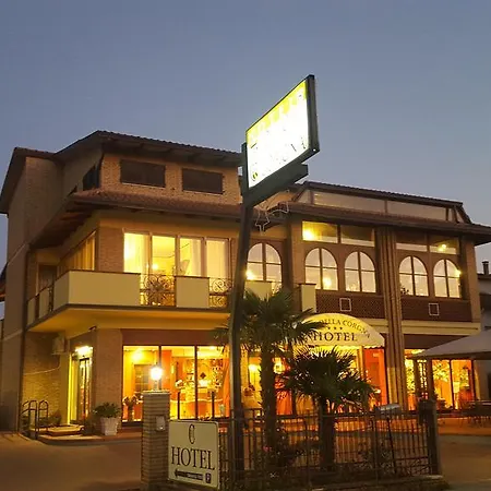 Hotel Duca Della Corgna-3