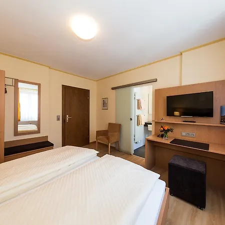 Hotel Hirschen-2
