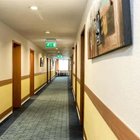City Hotel Recklinghausen-3