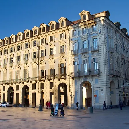 Piazza Castello Suite-2