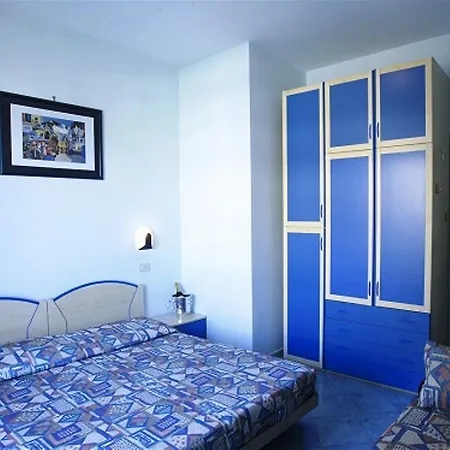 Hotel Reno-3