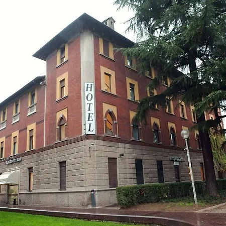 Nuovo Hotel Italia-2