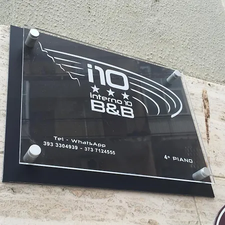 Interno 10-3
